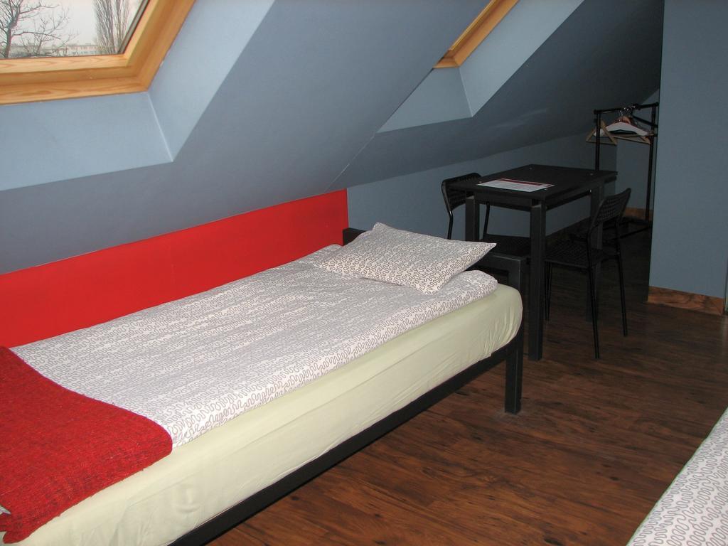 Hostel Fabryka ววอตซวาเวก ภายนอก รูปภาพ