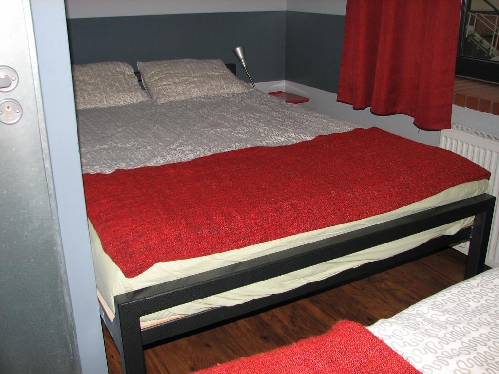 Hostel Fabryka ววอตซวาเวก ภายนอก รูปภาพ